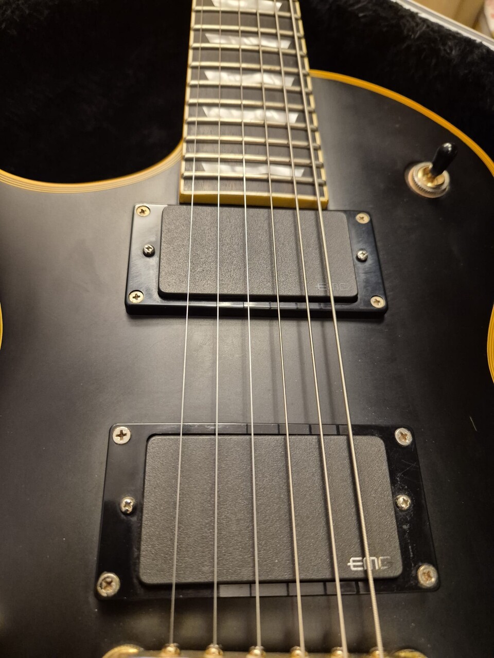 ESP LTD EC1000 LH VINTAGE BLACK LEFT HANDED CON CUSTODIA RIGIDA