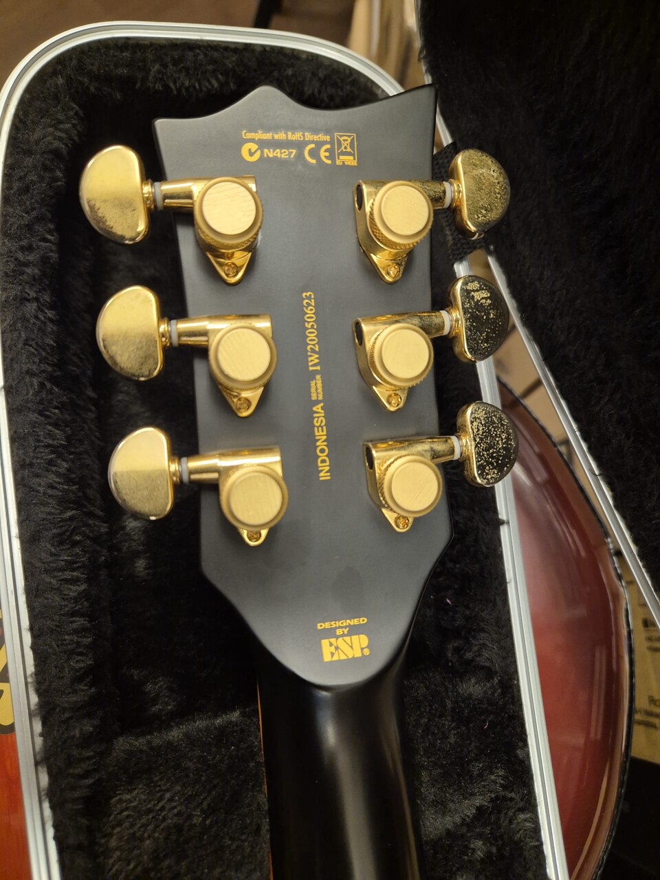 ESP LTD EC1000 LH VINTAGE BLACK LEFT HANDED CON CUSTODIA RIGIDA