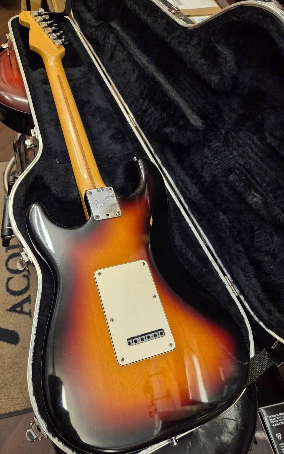 FENDER AMERICAN STANDARD STRATOCASTER SUNBURST 1998