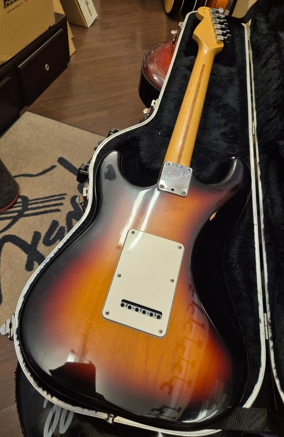 FENDER AMERICAN STANDARD STRATOCASTER SUNBURST 1998