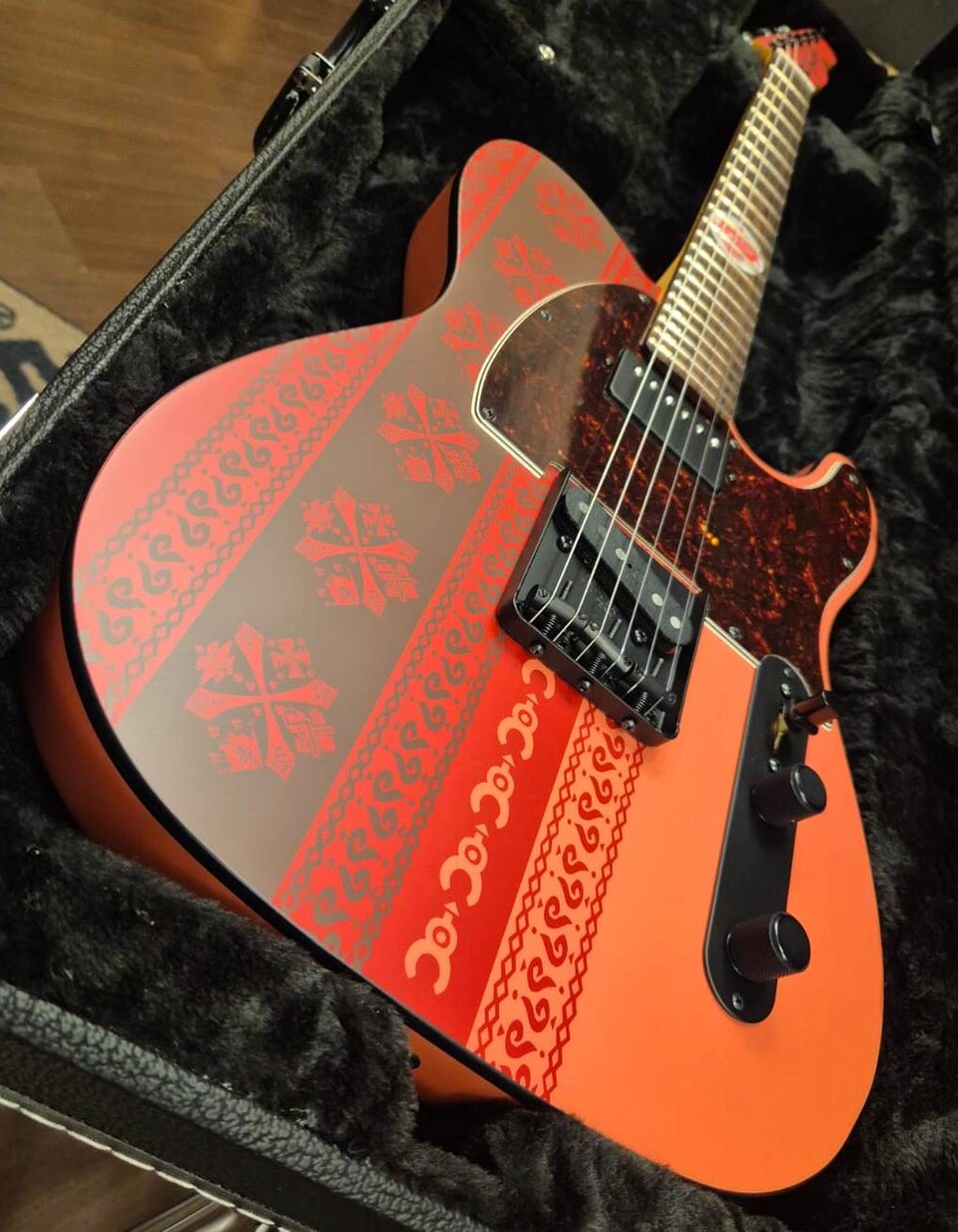 FENDER MONSTER HUNTER TELECASTER MJ RW RATHALOS RED LIMITED EDITION