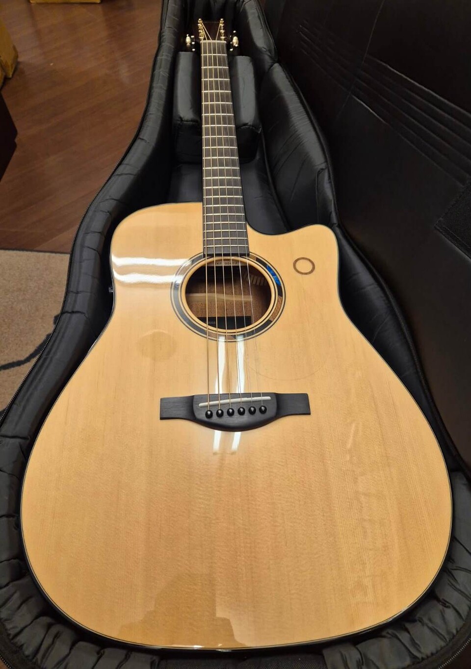 YAMAHA TRANSACOUSTIC TAG3 C NATURAL (EX DEMO)