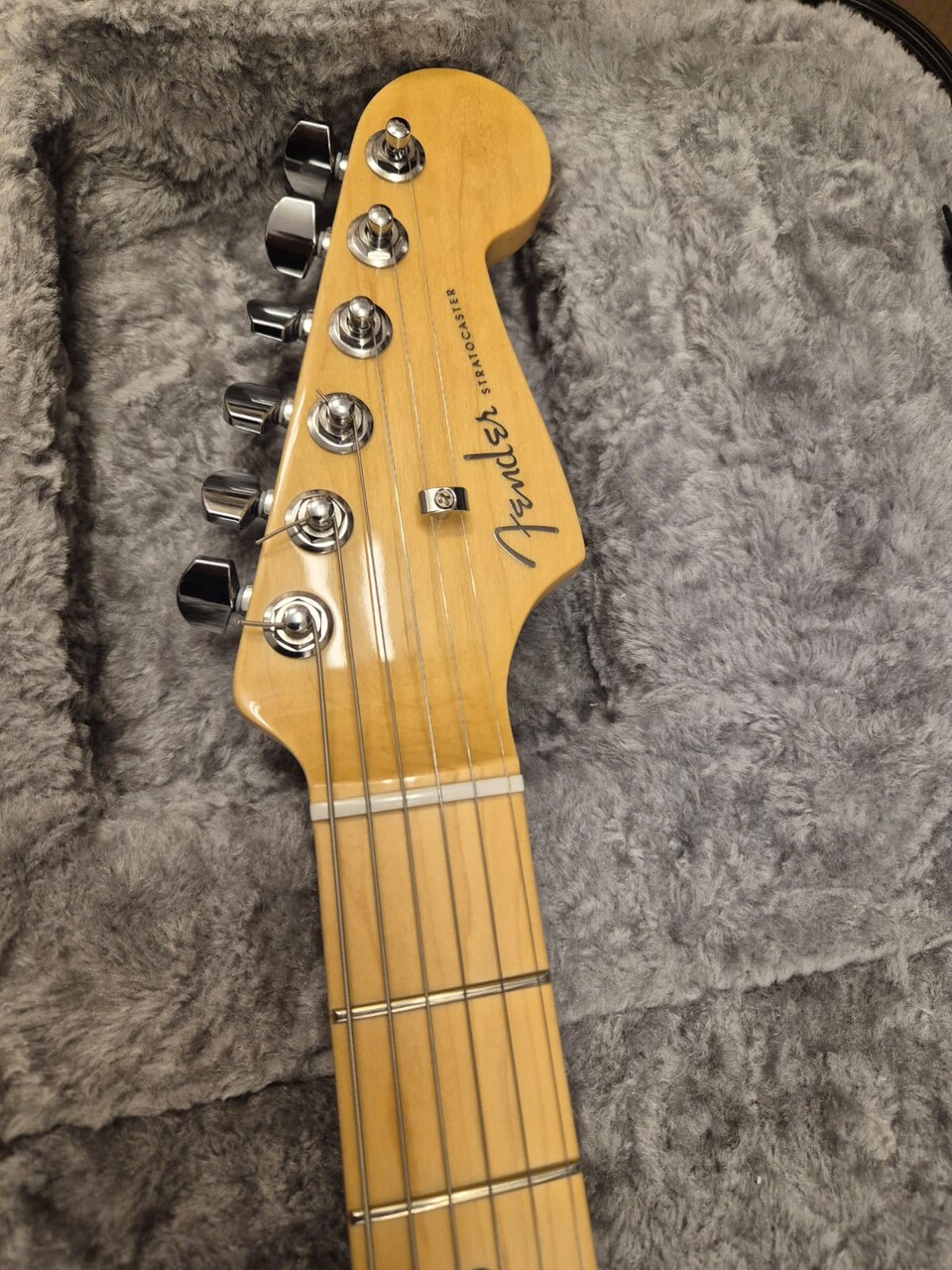 FENDER AMERICAN ELITE STRATOCASTER MN AGED CHERRY BURST