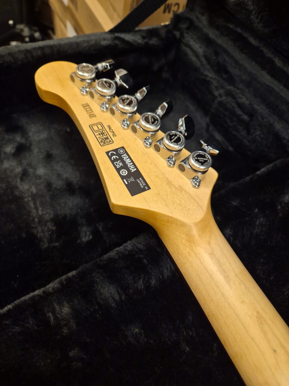 YAMAHA PACP12 PACIFICA PROFESSIONAL DESERT BURST