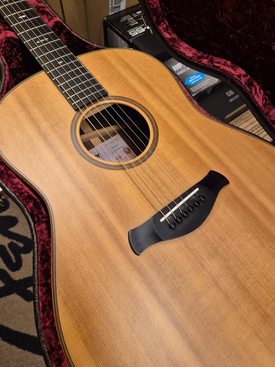 TAYLOR 717E GRAND PACIFIC BUILDER'S EDITION V-CLASS BRACING