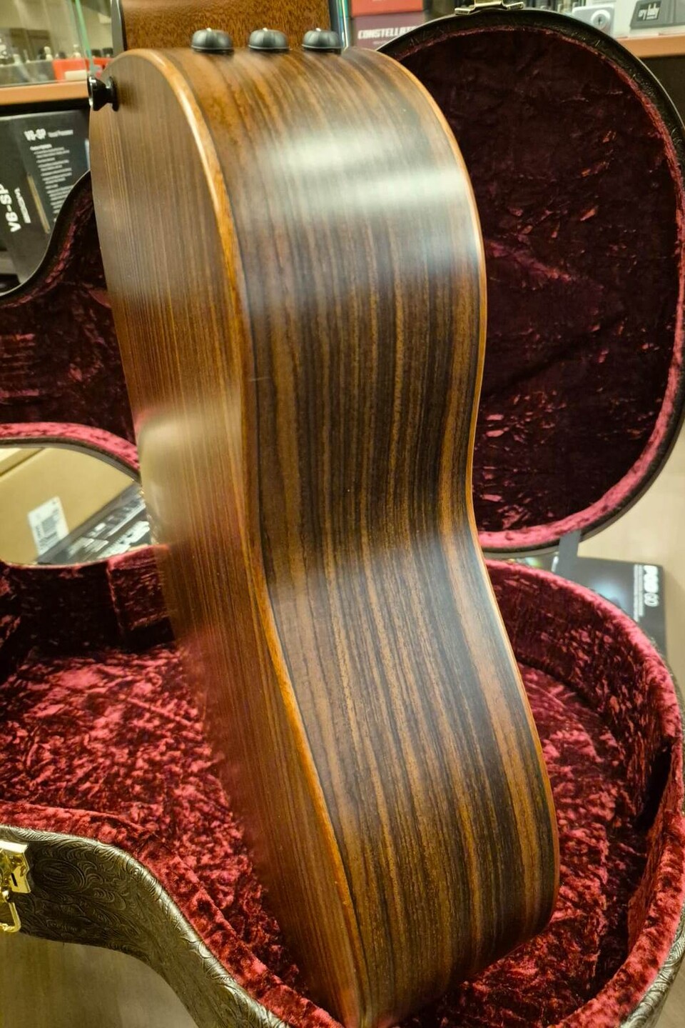 TAYLOR 717E GRAND PACIFIC BUILDER'S EDITION V-CLASS BRACING