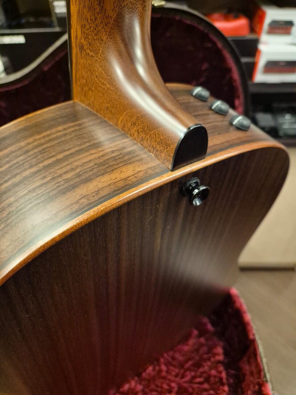 TAYLOR 717E GRAND PACIFIC BUILDER'S EDITION V-CLASS BRACING