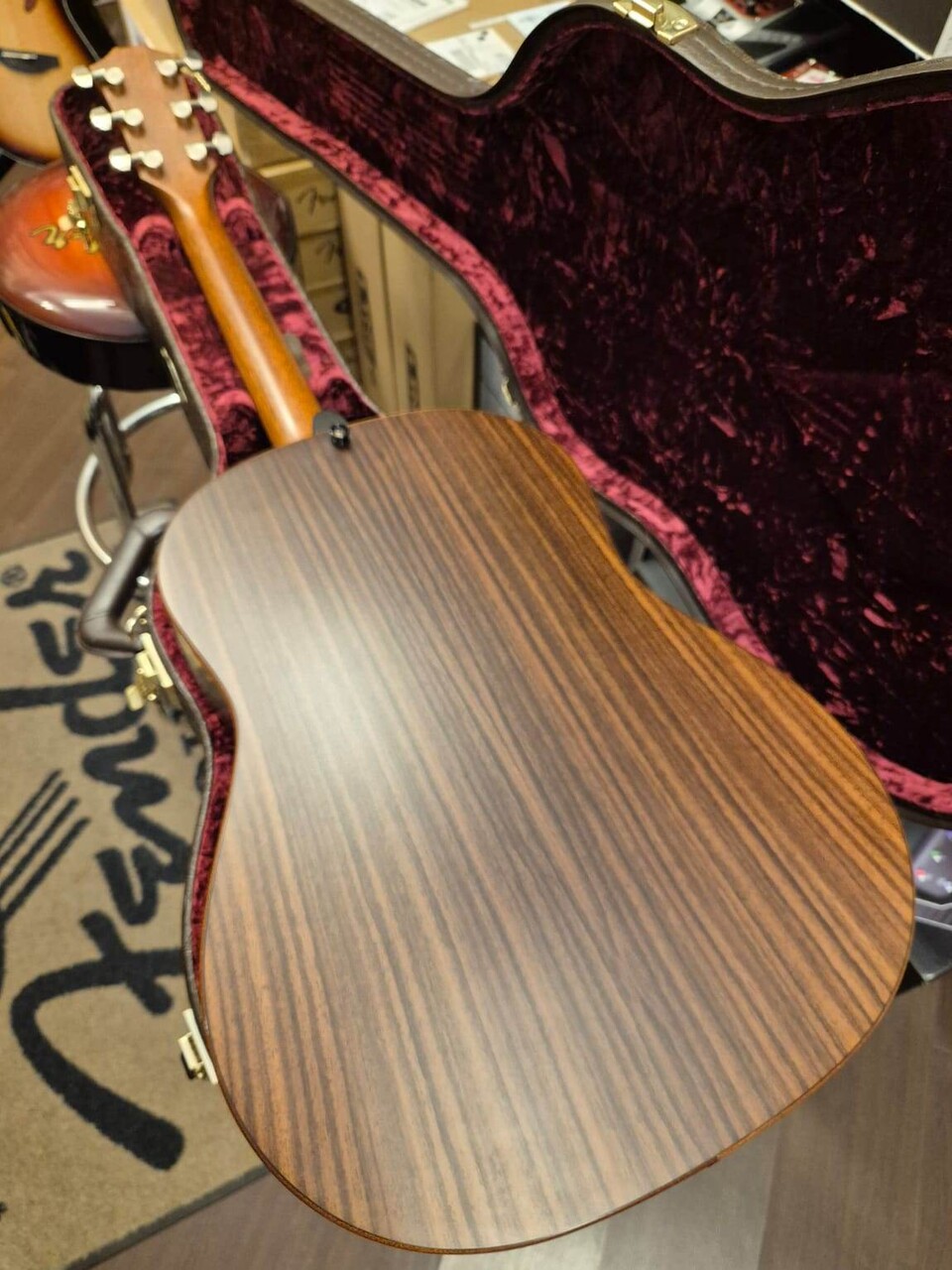 TAYLOR 717E GRAND PACIFIC BUILDER'S EDITION V-CLASS BRACING