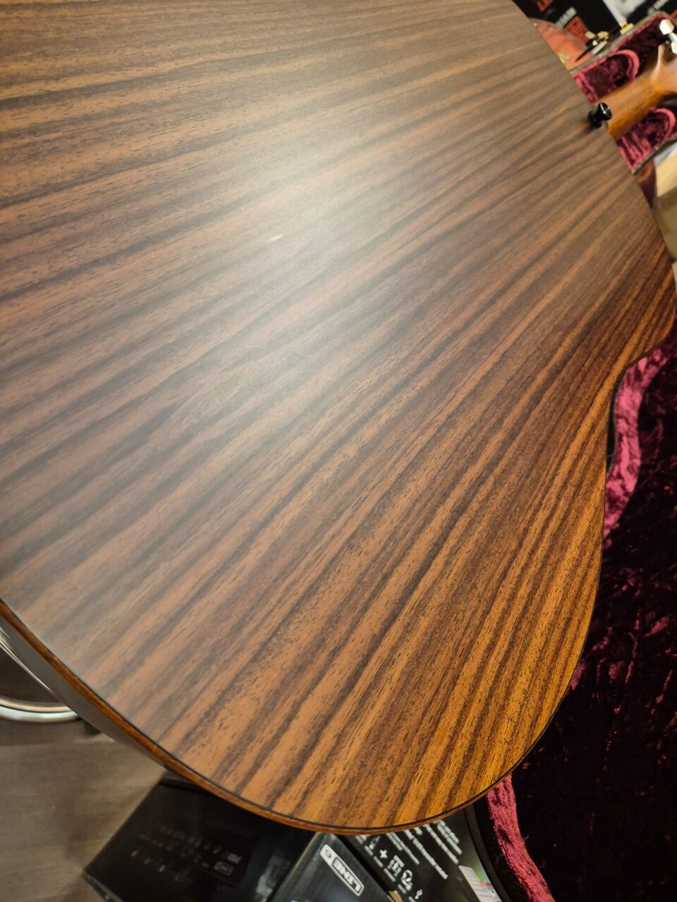 TAYLOR 717E GRAND PACIFIC BUILDER'S EDITION V-CLASS BRACING