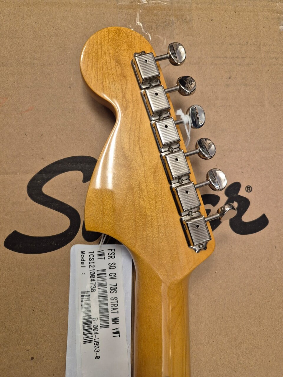SQUIER FSR CLASSIC VIBE 70s CUSTOMIZZATA STRATOCASTER VINTAGE WHITE