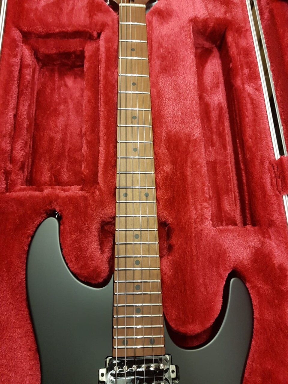 EX DEMO IBANEZ AZ2402 BKF BLACK FLAT PRESTIGE SERIES MADE IN JAPAN