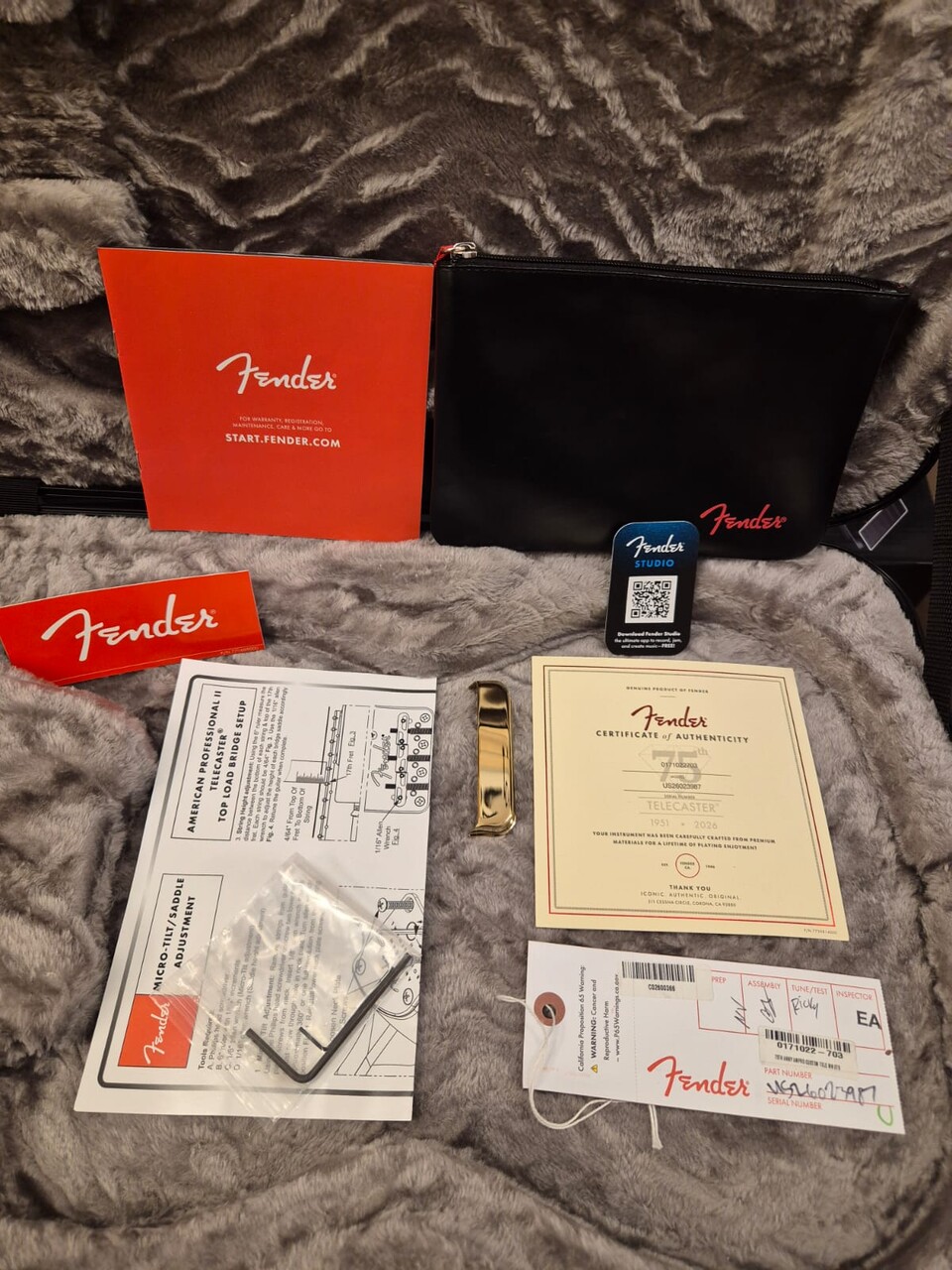 FENDER 75th ANNIVERSARY AMERICAN PROFESSIONAL CUSTOM TELECASTER
