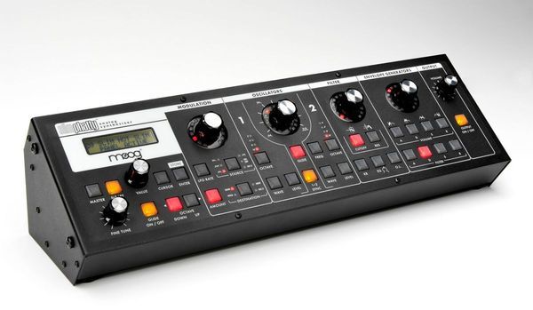 MOOG SLIM PHATTY