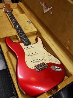 FENDER CUSTOM SHOP LTD STRATOCASTER "BIG HEAD" RELIC RW AGED CANDY APPLE