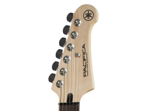 YAMAHA PACIFICA 112J RED METALLIC