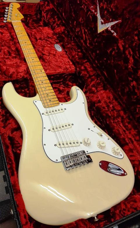 Fender Custom Shop 2023 American Custom Stratocaster Vintage Blonde NOS