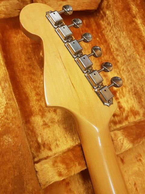 FENDER AMERICAN VINTAGE 62 JAZZMASTER 3 COLOR SUNBURST