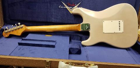 FENDER CUSTOM SHOP LIMITED EDITION ROASTED PINE STRATOCASTER DLX CLOSET CLASSIC WHITE BLONDE