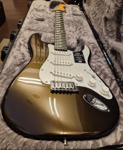 FENDER AMERICAN ULTRA II STRATOCASTER SSS TEXAS TEA