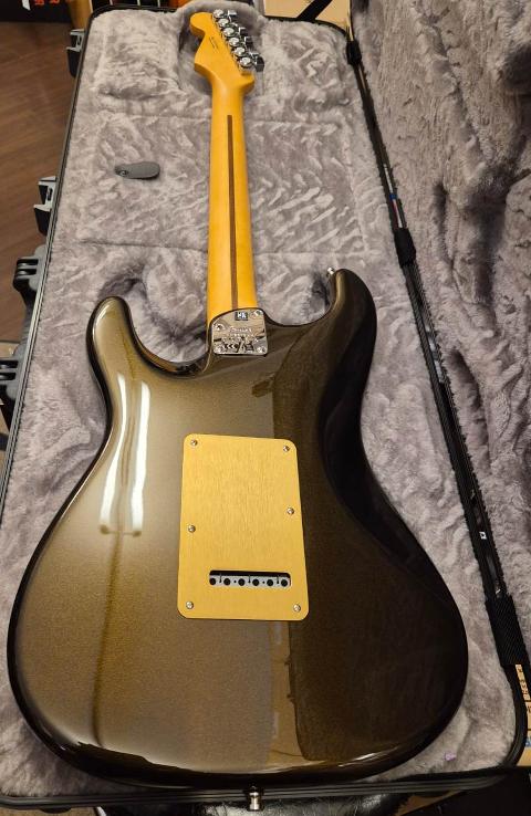 FENDER AMERICAN ULTRA STRATOCASTER HSS MN TEXAS TEA