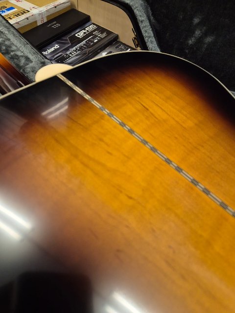 EPIPHONE INSPIRED BY GIBSON J200 CON ASTUCCIO ORIGINALE