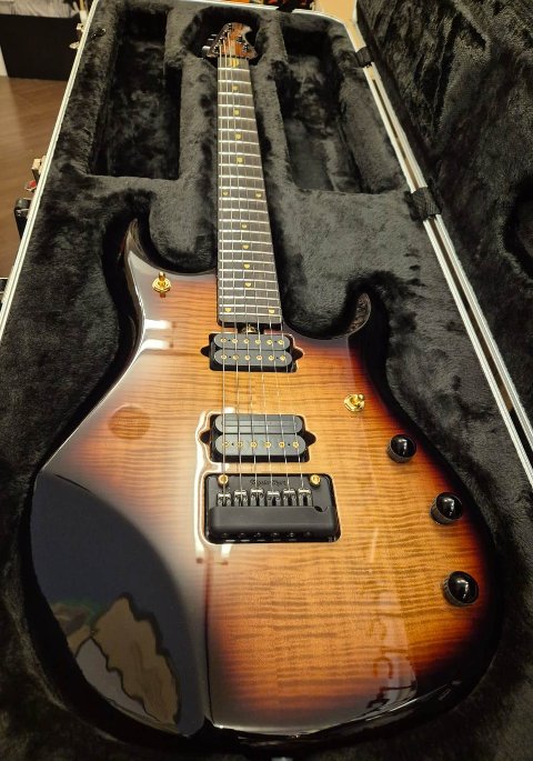 Music Man JP6 20th Anniversary Limited Edition Honey Butter Burst