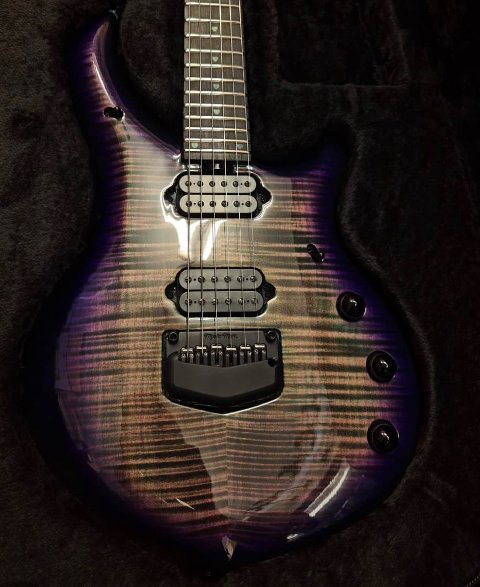 Music Man Majesty Crystal Amethyst Limited Edition 2023 N.46/125 Petrucci Signature Flame Maple Top