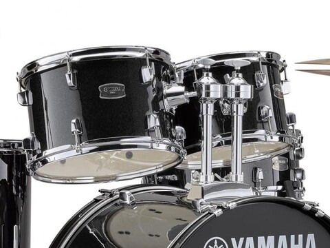 YAMAHA RYDEEN STANDARD 22" BLACK GLITTER CON SET PIATTI PAISTE 101