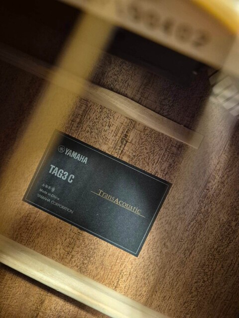 YAMAHA TRANSACOUSTIC TAG3 C NATURAL (EX DEMO)