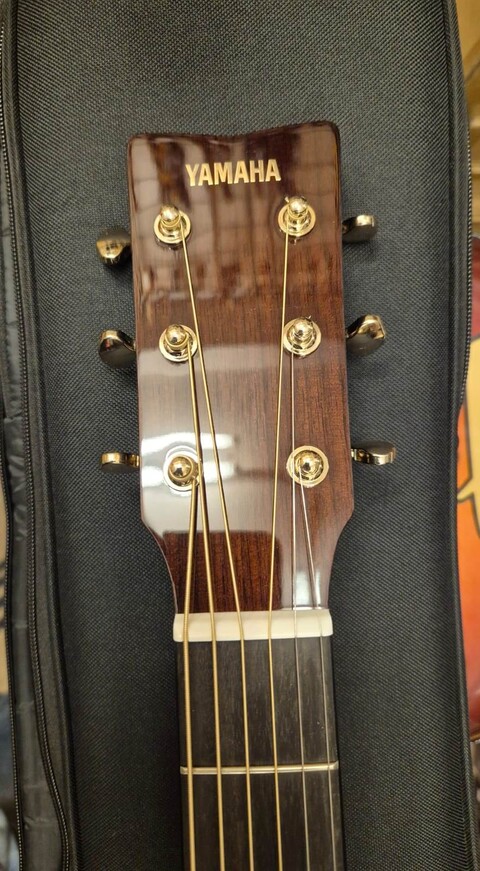 YAMAHA TRANSACOUSTIC TAG3 C NATURAL (EX DEMO)