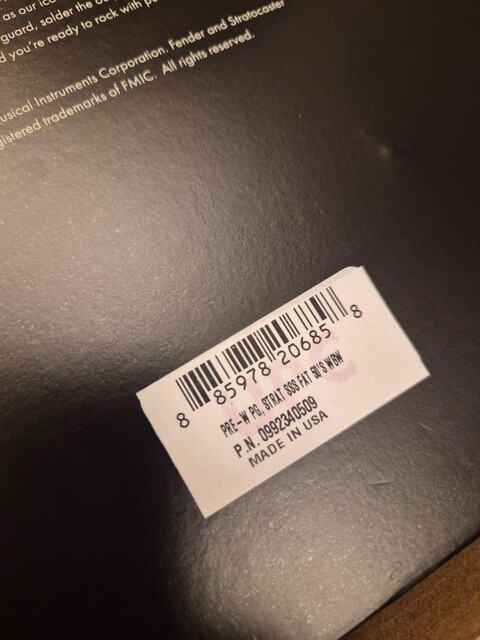 FENDER PRE WIRED STRAT CUSTOM SHOP FAT 50 (NUOVO MA CON PICK UP CENTRALE NON FUNZIONANTE)