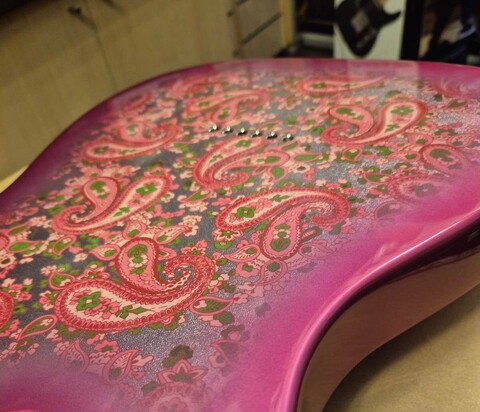 FENDER TELECASTER MADE IN JAPAN PINK PAISLEY LIMITED EDITION