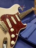 FENDER CUSTOM SHOP LIMITED EDITION ROASTED PINE STRATOCASTER DLX CLOSET CLASSIC WHITE BLONDE