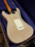 FENDER CUSTOM SHOP LIMITED EDITION ROASTED PINE STRATOCASTER DLX CLOSET CLASSIC WHITE BLONDE