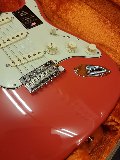 FENDER AMERICAN VINTAGE II 1961 STRATOCASTER FIESTA RED