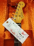 FENDER AMERICAN VINTAGE II 1961 STRATOCASTER FIESTA RED