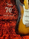 FENDER 70th ANNIVERSARY AMERICAN VINTAGE II 1954 STRATOCASTER MP 2C SUNBURST