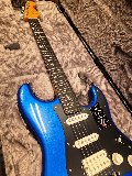 FENDER AMERICAN ULTRA II STRATOCASTER EB HSS NOBLE BLUE