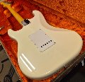 FENDER AMERICAN VINTAGE II 1961 STRATOCASTER OLYMPIC WHITE