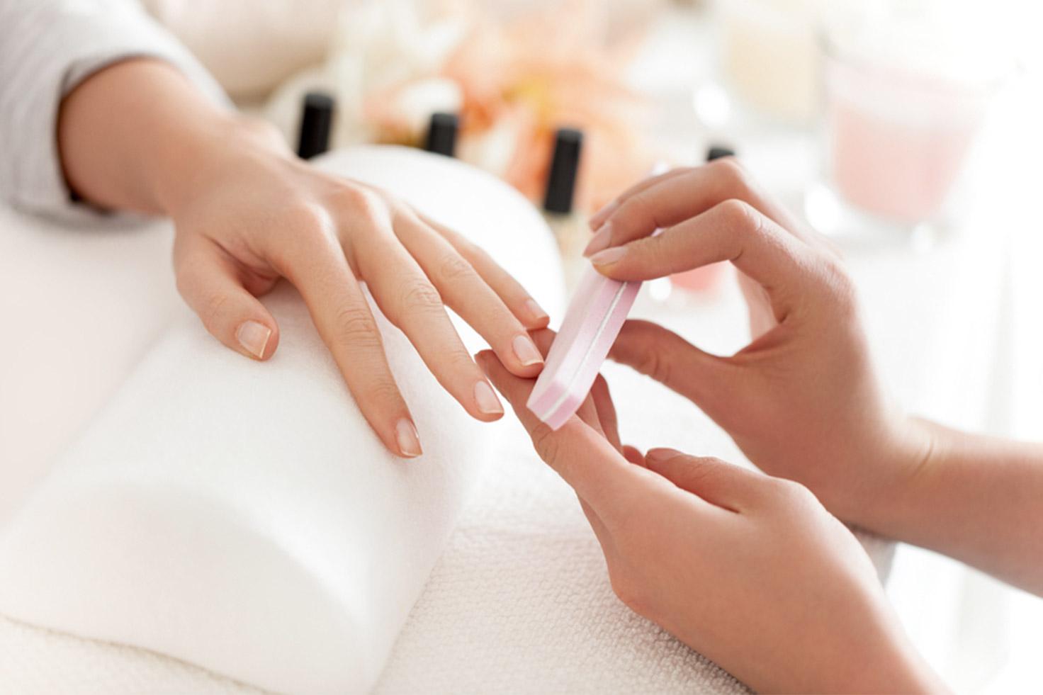 Ci prendiamo cura dei tuoi piedi! - PEDICURE - MANICURE