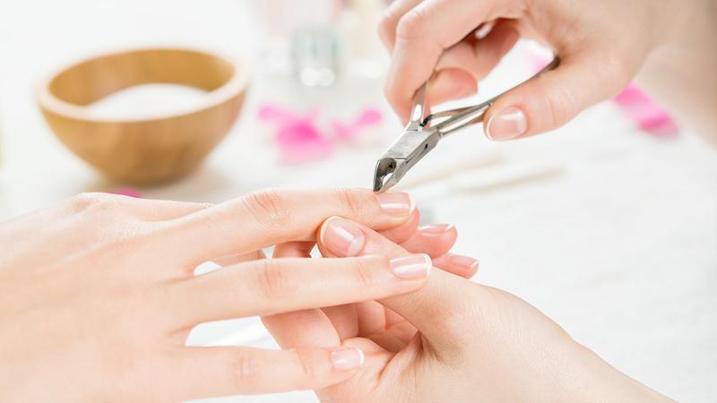 Ci prendiamo cura dei tuoi piedi! - PEDICURE - MANICURE