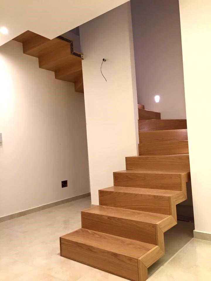 SCALA IN LEGNO