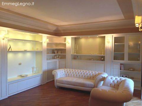 PARETE ATTREZZATA IN LEGNO LISTELLARE LACCATO