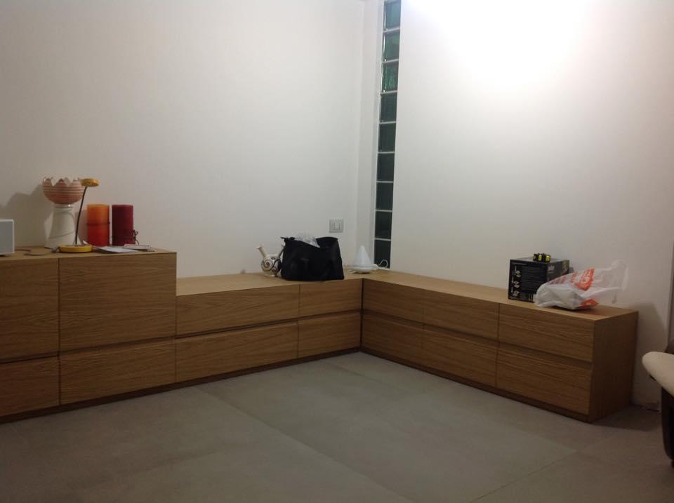 MOBILE IN LEGNO D'ARREDO MODICA