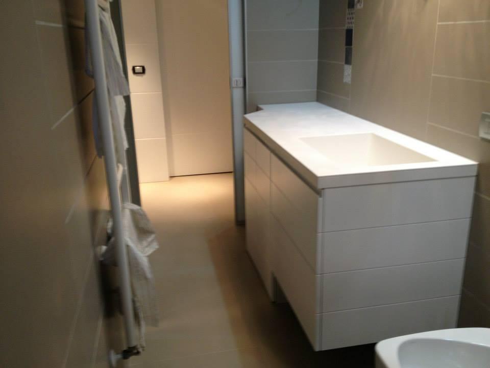 MOBILI BAGNO IN LEGNO SICILIA