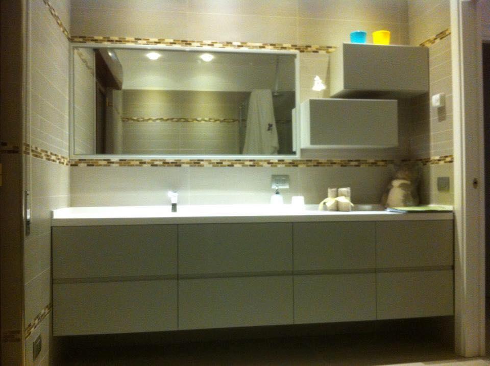 MOBILE BAGNO LACCATO SICILIA