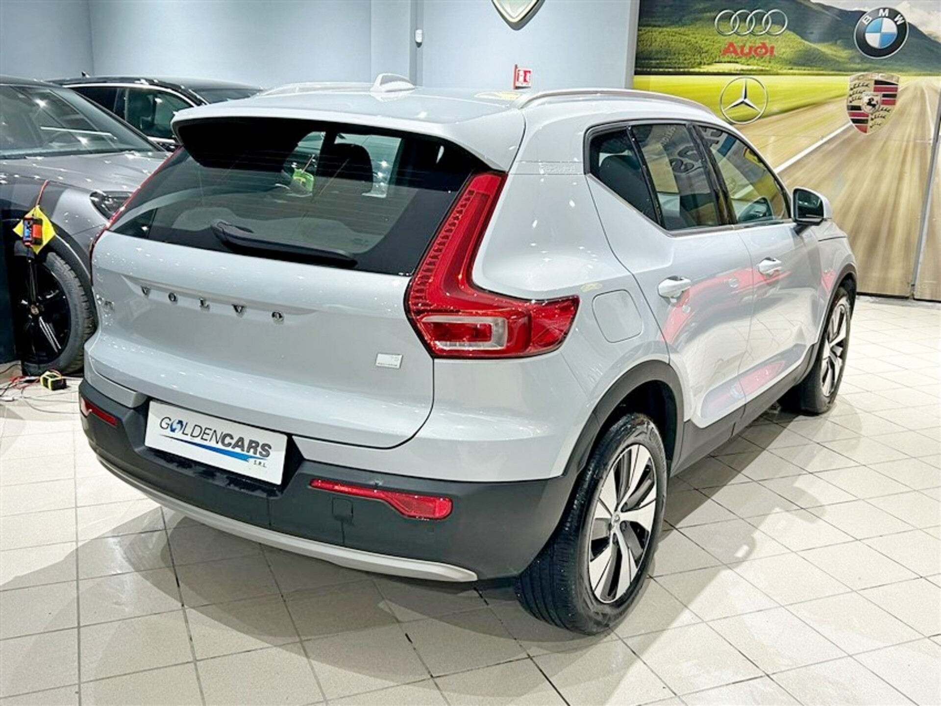 Volvo XC40 1.5 t5 phev Inscription auto my21 Elettrica / Benzina