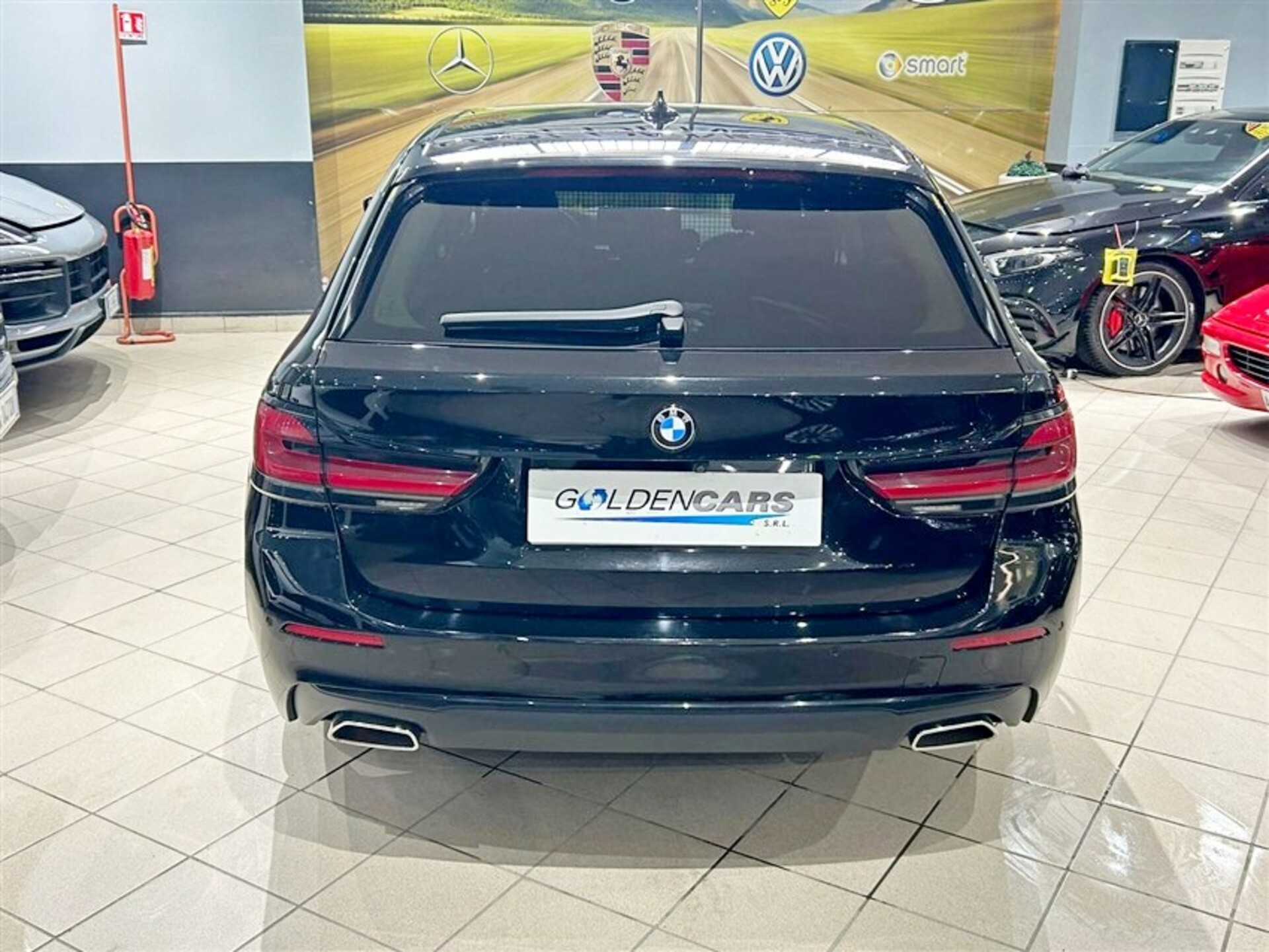 BMW 520 Mhev 48V Touring  business auto Elettrica / Diesel