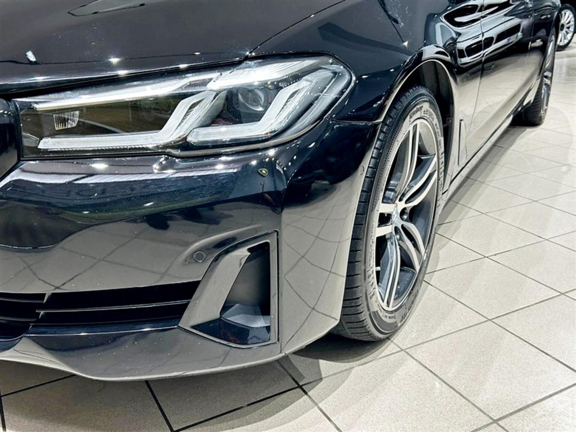 BMW 520 Mhev 48V Touring  business auto Elettrica / Diesel