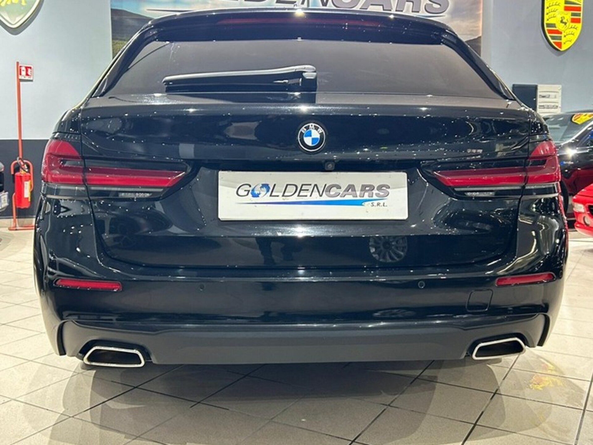 BMW 520 Mhev 48V Touring  business auto Elettrica / Diesel